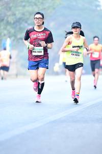 BIB: 21035, 25215
                            <button type="button" onclick="openModal(10163144)" class="btn btn-primary btn-sm float-right btn-popup" data-toggle="modal" data-target=".modal-high-quality">
                        <i class="fas fa-shopping-cart"></i> Add to Cart
                    </button>
                                            <button type="button" onclick="isThisMe(10163144, true)" class="btn btn-success btn-sm float-right btn-popup btn-isme hidden" data-toggle="tooltip" data-placement="bottom" title="นี่คือรูปของคุณใช่ไหม คลิกที่นี่เพื่อเอาเข้าอัลบั้ม">
                        <i class="fas fa-plus"></i> Add to album
                    </button>
                    <button type="button" onclick="isThisMe(10163144, false)" class="btn btn-warning btn-sm float-right btn-popup btn-isnotme hidden">
                        <i class="fas fa-ban"></i> Remove from album
                    </button>